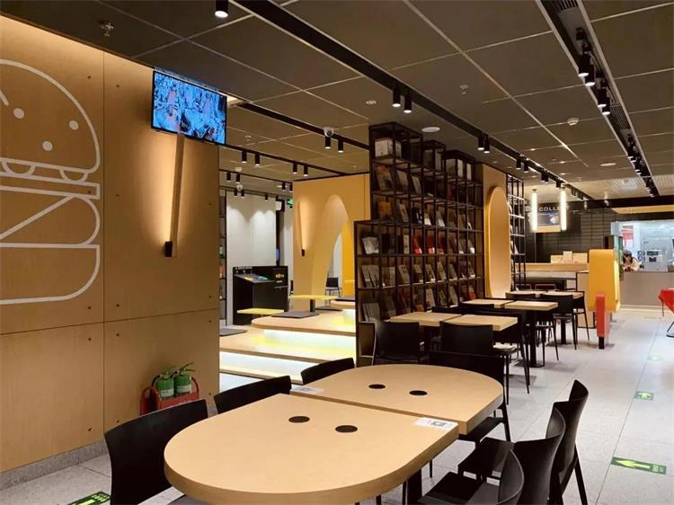 McDonald’s創新店 · 北京